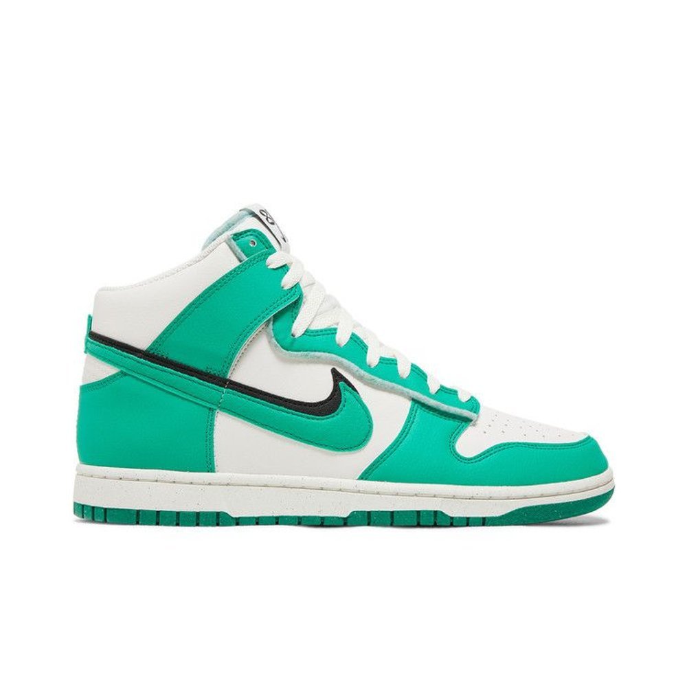 Nike Dunk High SE Stadium Green