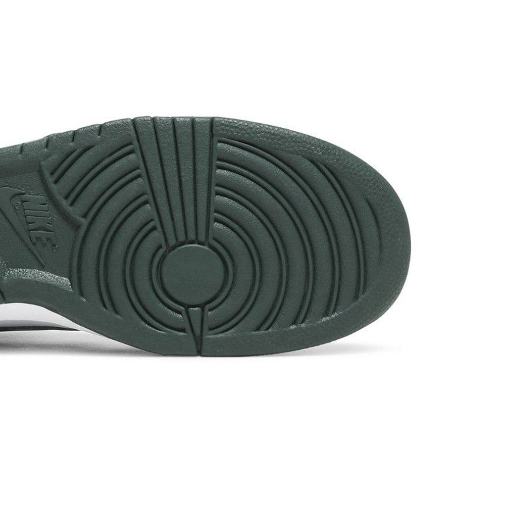 Nike Dunk High Spartan Green – pohled shora | Purekickz