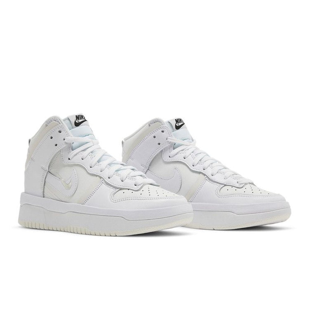 Nike Dunk High Up Summit White Sail (W) – lifestyle foto | Purekickz