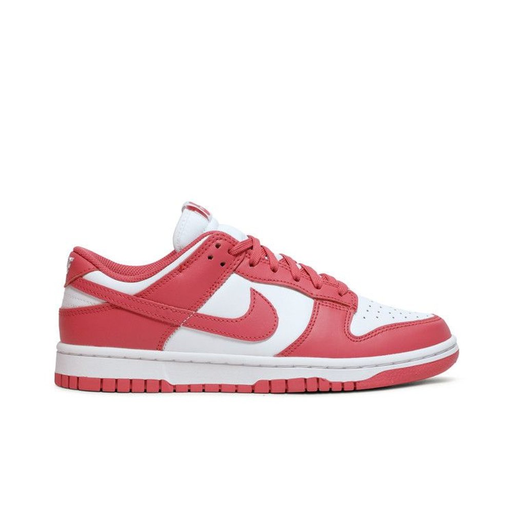 Nike Dunk Low Archeo Pink (W) – boční pohled | Purekickz