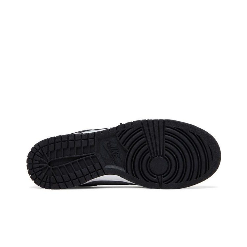 Nike Dunk Low Black Cool Grey Volt Mini Swoosh – zadní pohled | Purekickz