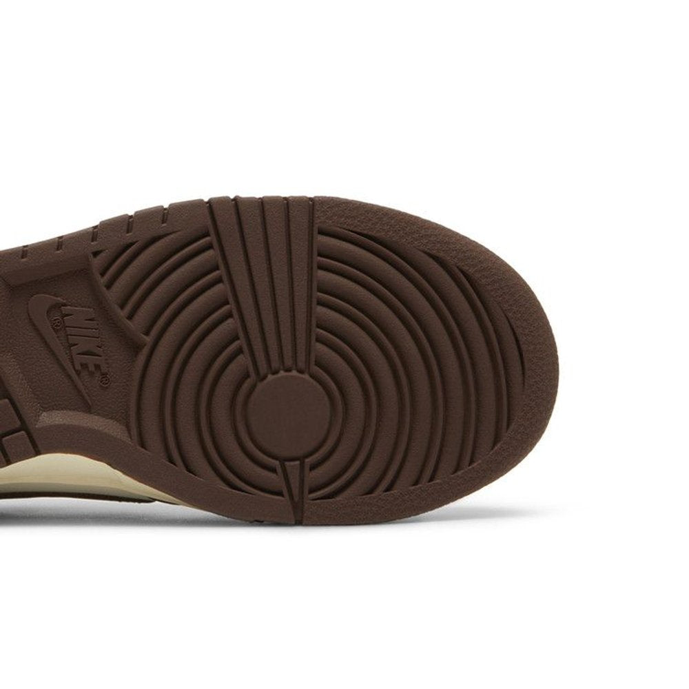 Nike Dunk Low Cacao Wow (W) – pohled shora | Purekickz