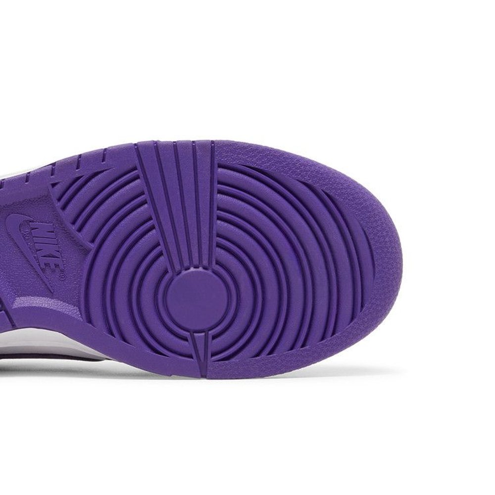 Nike Dunk Low Championship Court Purple – pohled shora | Purekickz