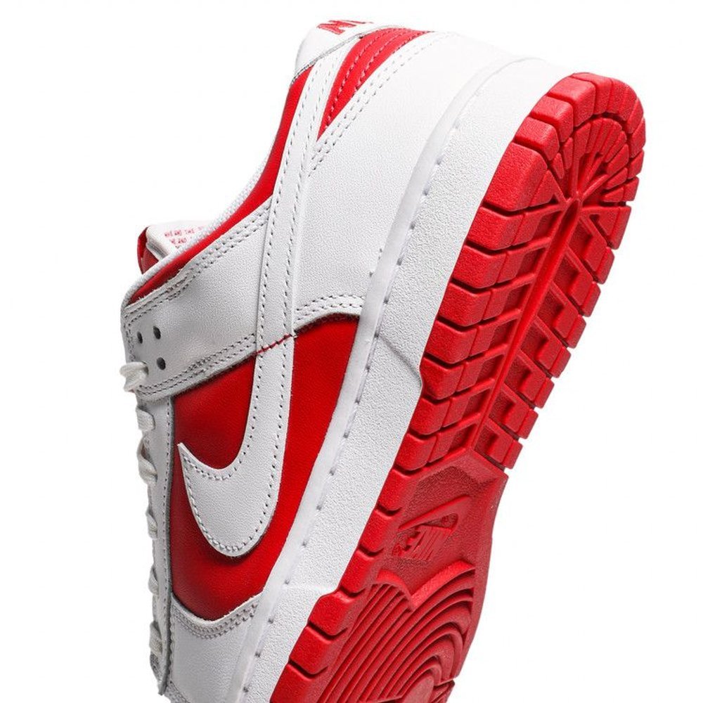 Nike Dunk Low Championship Red – pohled 10 | Purekickz