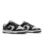 Nike Dunk Low Chenille Swoosh - Black Grey Fog – lifestyle foto | Purekickz