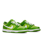 Nike Dunk Low Chlorophyll (GS) – lifestyle foto | Purekickz