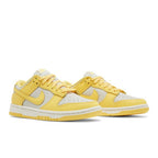 Nike Dunk Low Citron Pulse – lifestyle foto | Purekickz