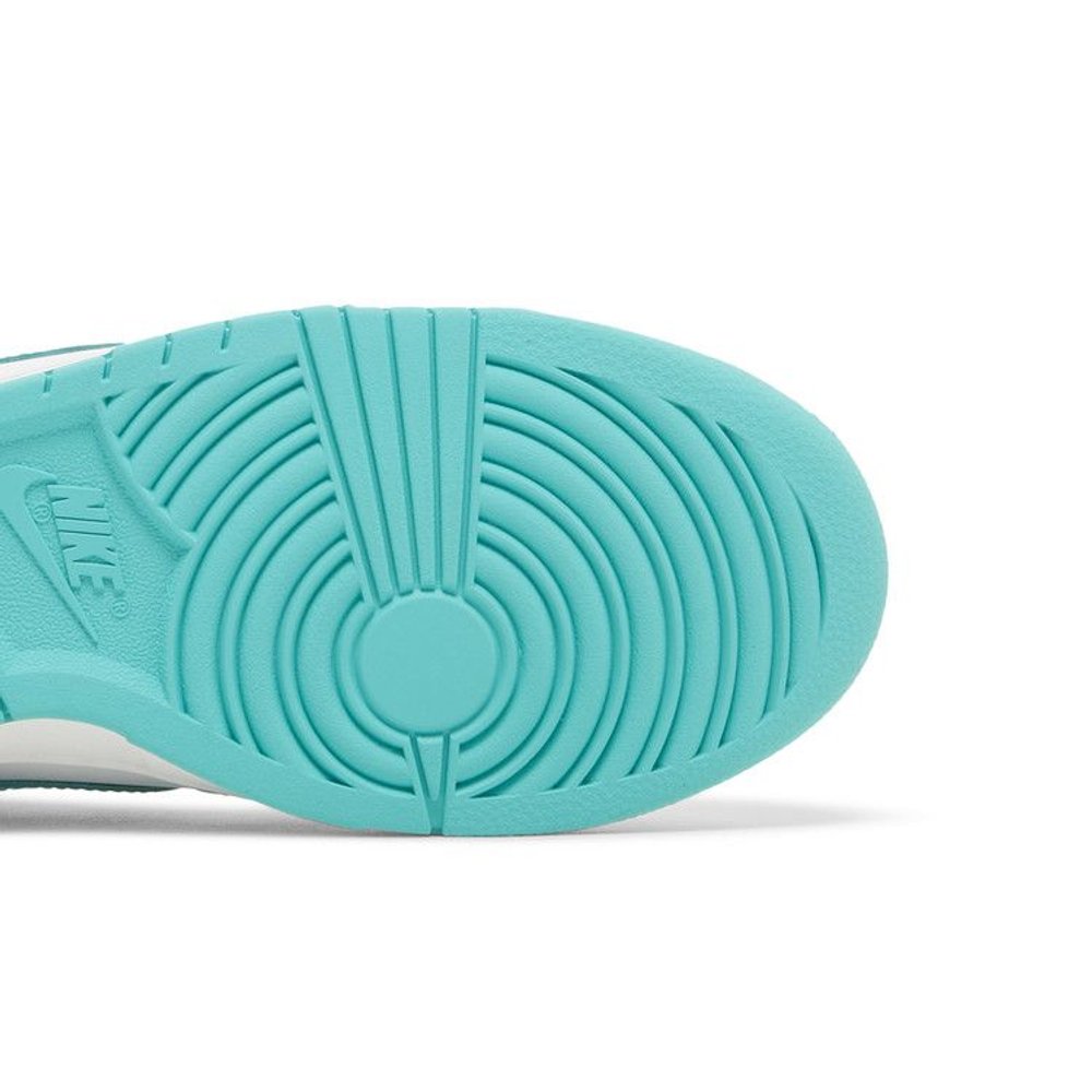 Nike Dunk Low Clear Jade – pohled shora | Purekickz