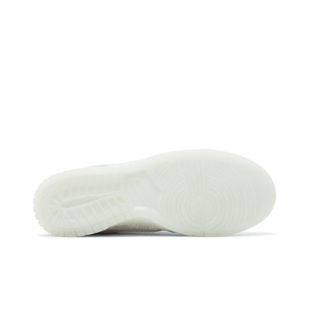 Nike Dunk Low CLOT Fragment White – zadní pohled | Purekickz