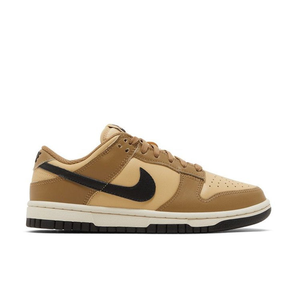 Nike Dunk Low Dark Driftwood (W) – boční pohled | Purekickz
