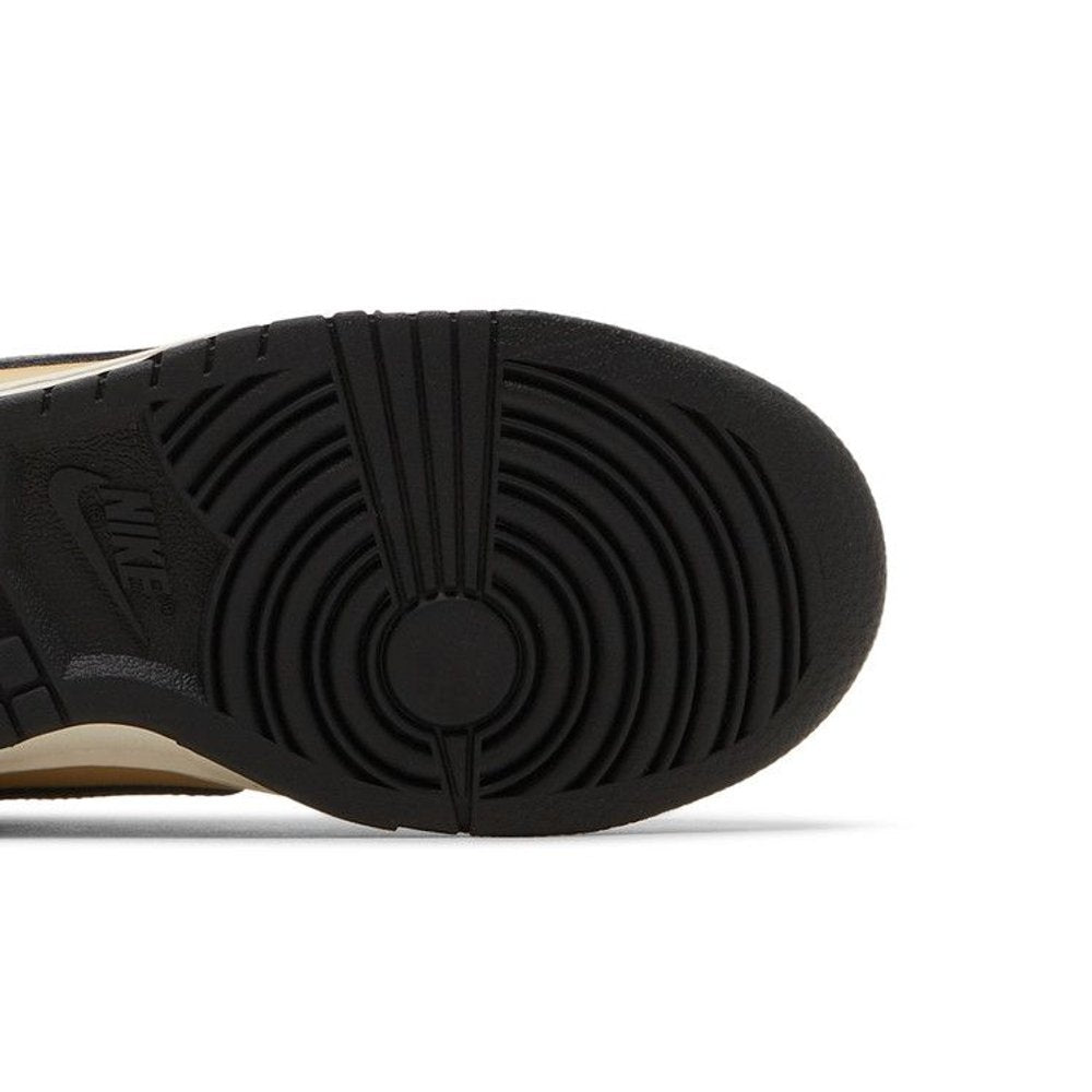 Nike Dunk Low Dark Driftwood (W) – pohled shora | Purekickz