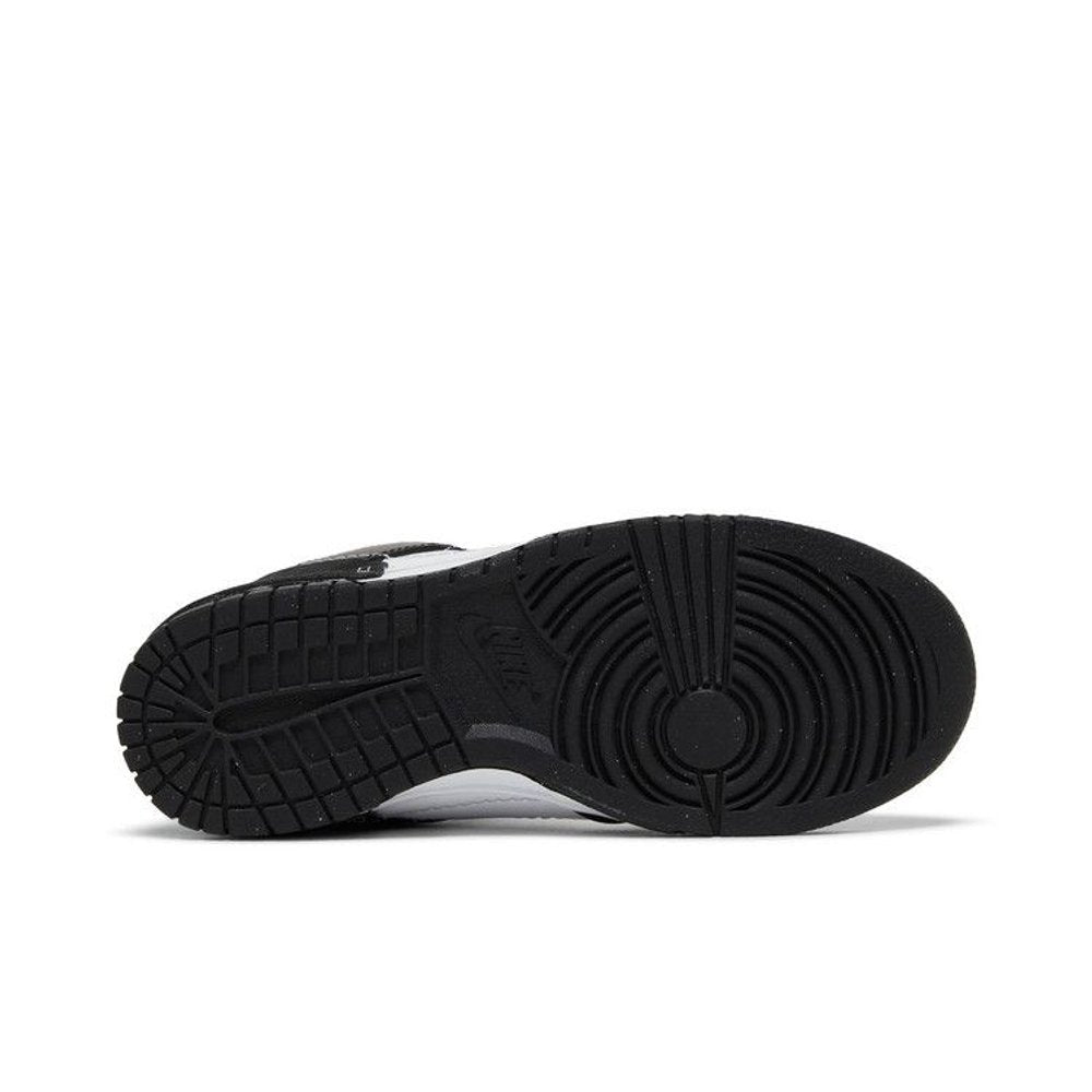 Nike Dunk Low Disrupt 2 Panda – zadní pohled | Purekickz