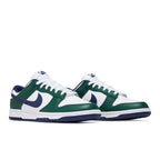 Nike Dunk Low Fir Midnight Navy – lifestyle foto | Purekickz