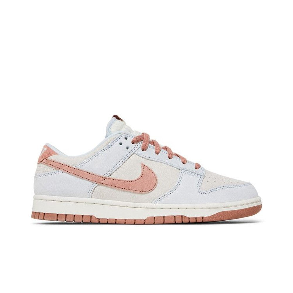 Nike Dunk Low Fossil Rose – boční pohled | Purekickz