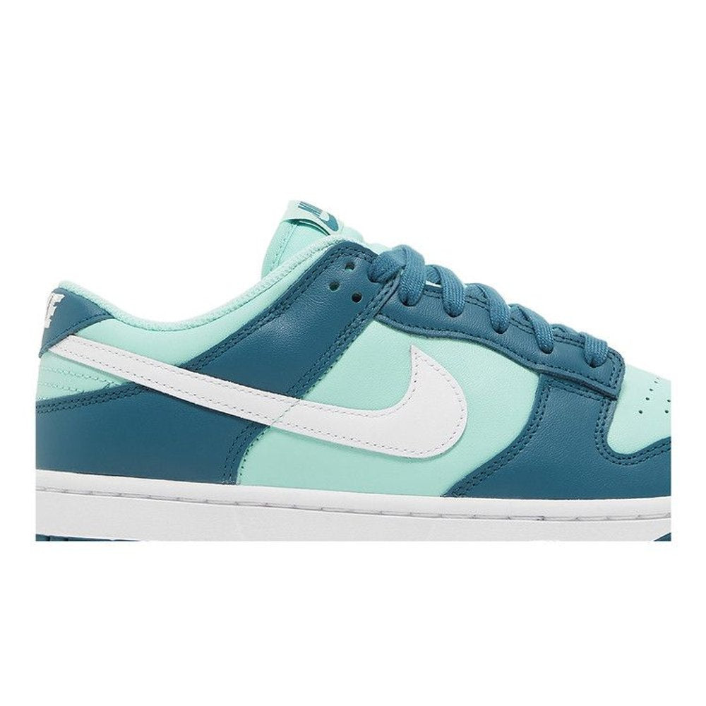 Nike Dunk Low Geode Teal – detail | Purekickz