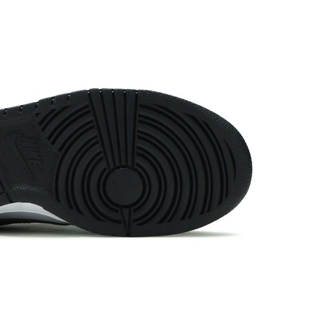 Nike Dunk Low Georgetown (GS) – pohled shora | Purekickz