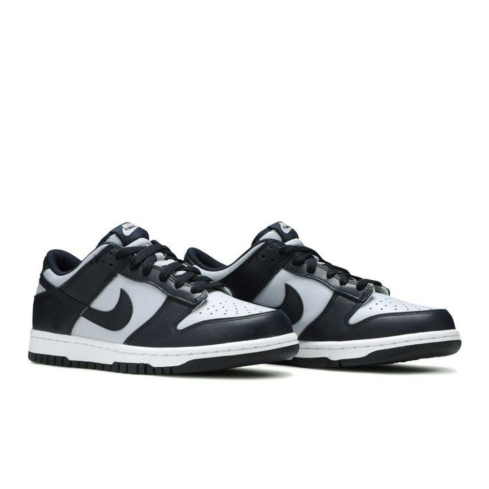 Nike Dunk Low Georgetown (GS) – lifestyle foto | Purekickz