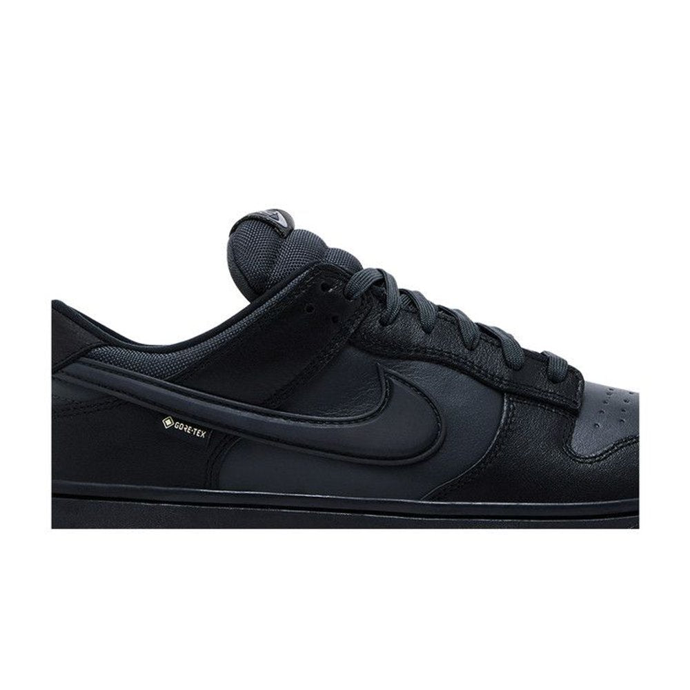Nike Dunk Low Gore-Tex Triple Black – detail | Purekickz