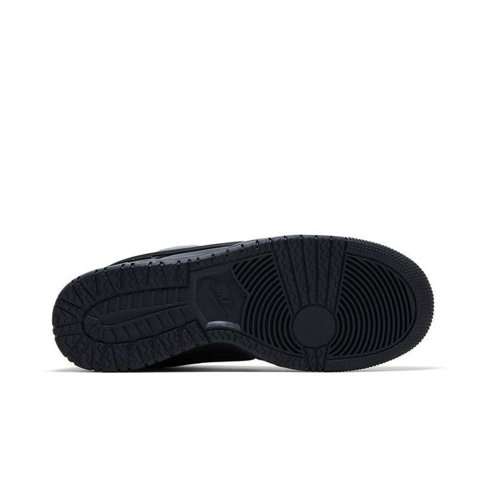 Nike Dunk Low Gore-Tex Triple Black – zadní pohled | Purekickz