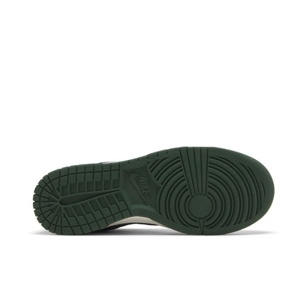 Nike Dunk Low Gorge Green – zadní pohled | Purekickz