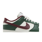 Nike Dunk Low Gorge Green Team Red – detail | Purekickz