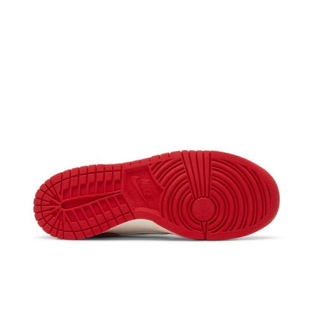 Nike Dunk Low Hot Curry (GS) – zadní pohled | Purekickz