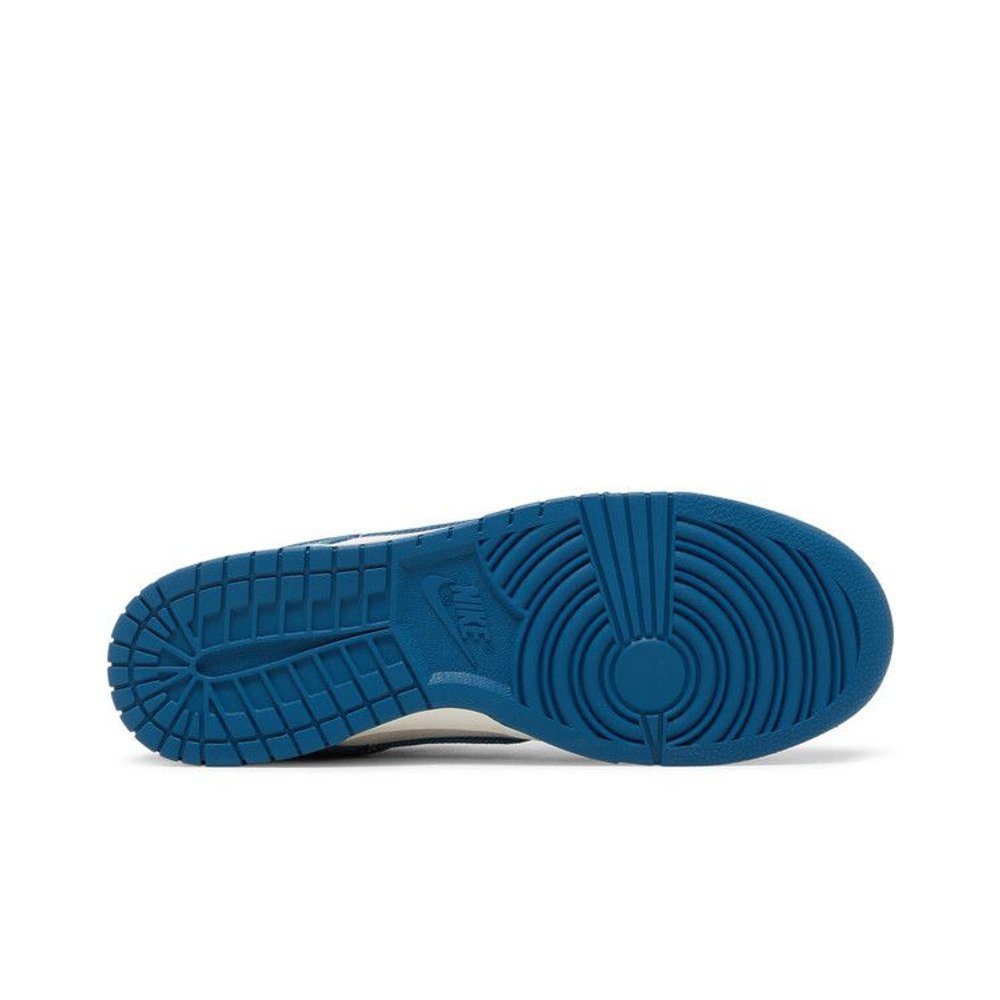 Nike Dunk Low Industrial Blue Sashiko – zadní pohled | Purekickz