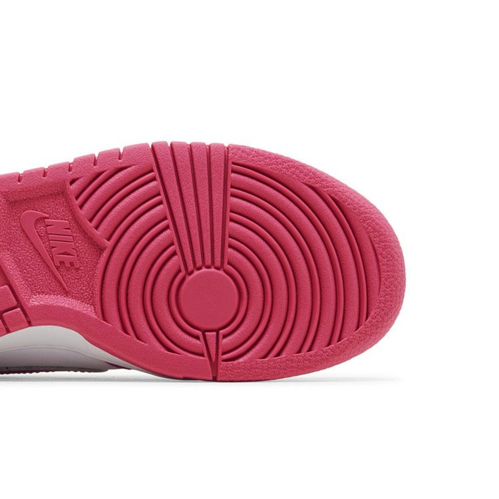 Nike Dunk Low Laser Fuchsia (GS) – pohled shora | Purekickz