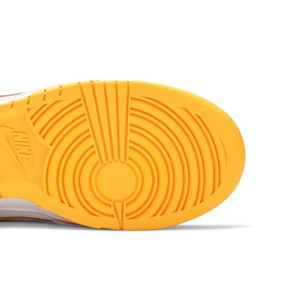 Nike Dunk Low Laser Orange – pohled shora | Purekickz