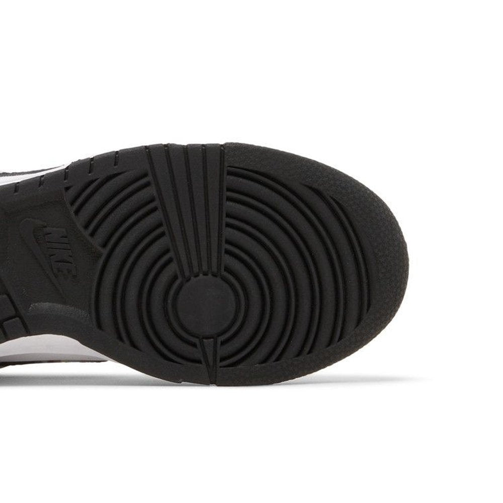 Nike Dunk Low Light Iron Ore – pohled shora | Purekickz
