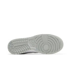 Nike Dunk Low Light Silver Corduroy (W) – zadní pohled | Purekickz