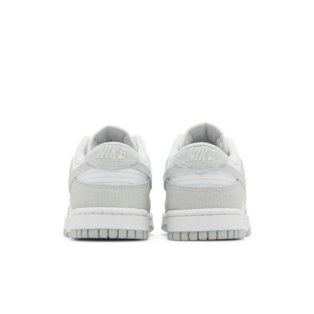 Nike Dunk Low Light Silver Corduroy (W) – podrážka | Purekickz