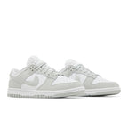 Nike Dunk Low Light Silver Corduroy (W) – lifestyle foto | Purekickz