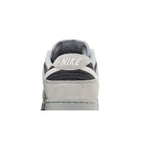 Nike Dunk Low Light Smoke Grey Anthracite – detail materiálu | Purekickz