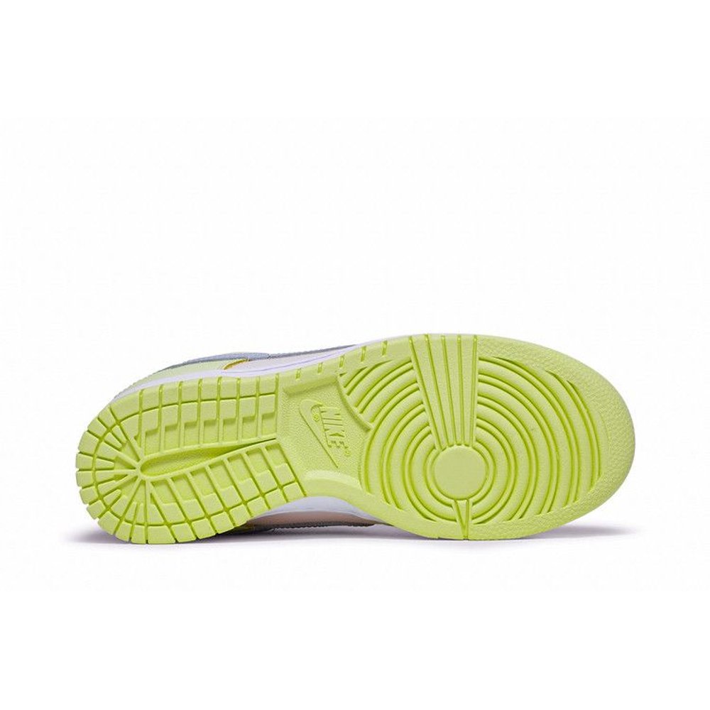Nike Dunk Low Lime Ice (W) – zadní pohled | Purekickz