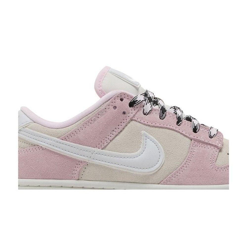 Nike Dunk Low LX Pink Foam – detail | Purekickz