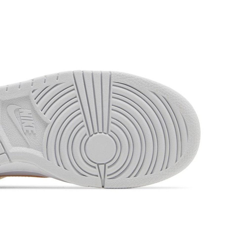 Nike Dunk Low Melon Tint (GS) – pohled shora | Purekickz