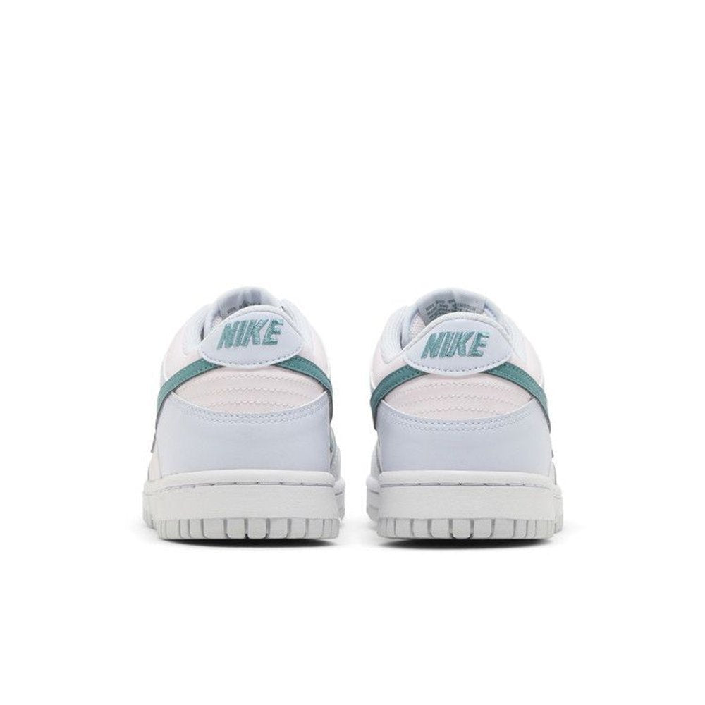 Nike Dunk Low Mineral Teal (GS) – podrážka | Purekickz