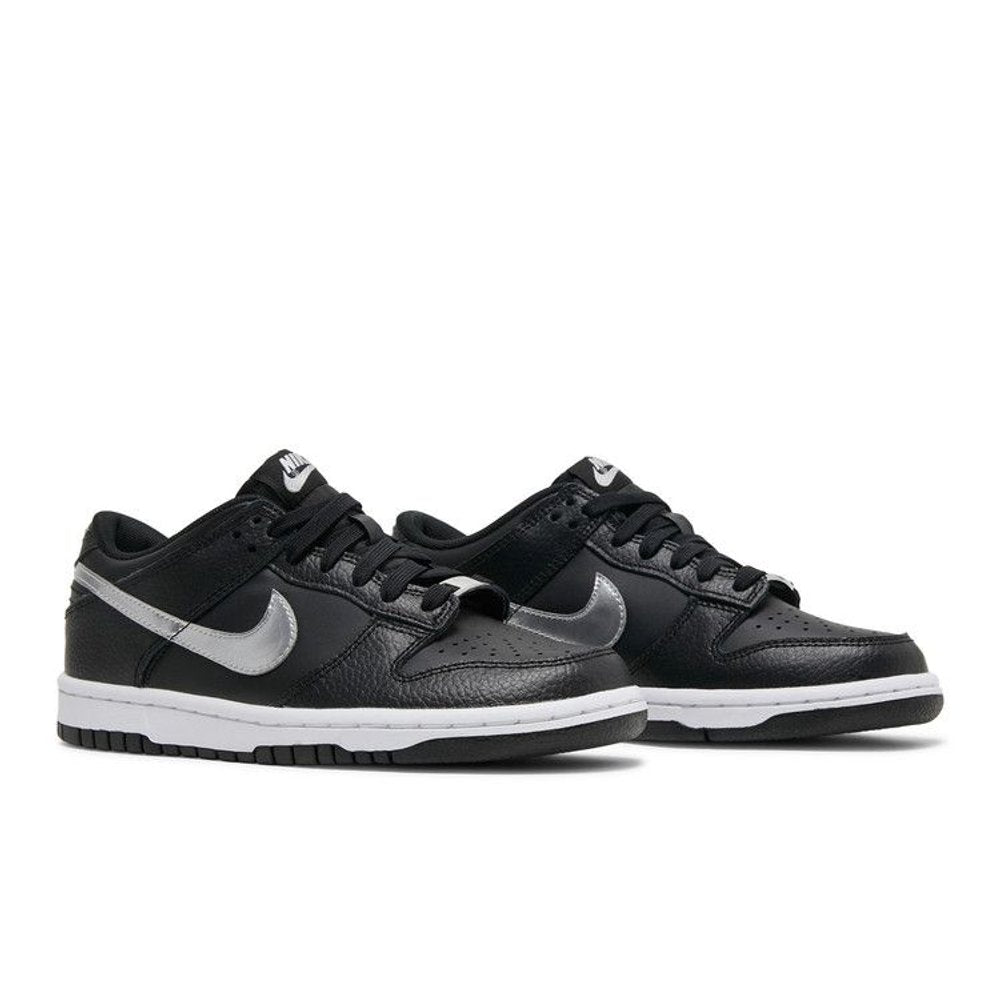 Nike Dunk Low NBA 75th Anniversary Spurs (GS) – lifestyle foto | Purekickz