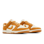 Nike Dunk Low Next Nature Flax Coconut Milk (W – lifestyle foto | Purekickz