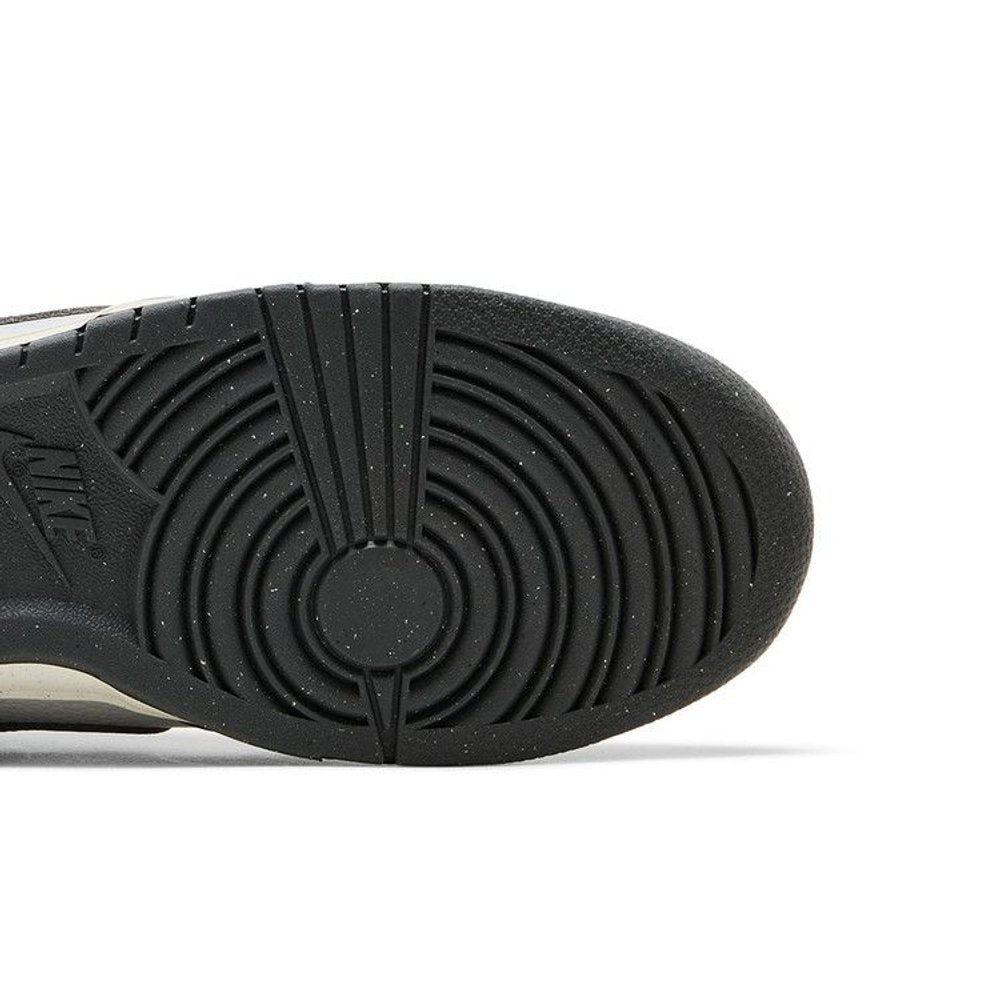 Nike Dunk Low Next Nature Iron Grey Lightning – pohled shora | Purekickz