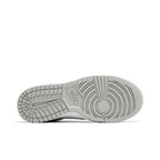 Nike Dunk Low Next Nature Light Smoke Grey (W) – zadní pohled | Purekickz