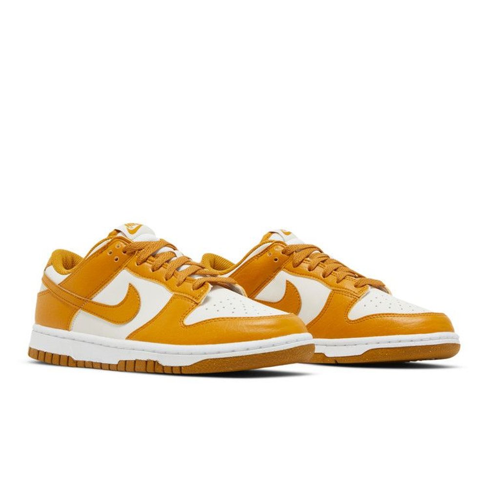 Nike Dunk Low Next Nature Phantom (W) – lifestyle foto | Purekickz