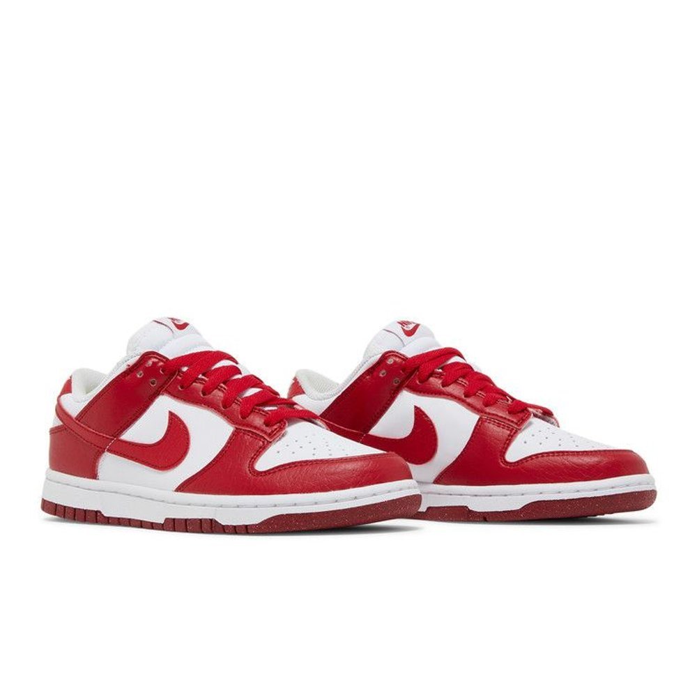 Nike Dunk Low Next Nature White Gym Red – lifestyle foto | Purekickz