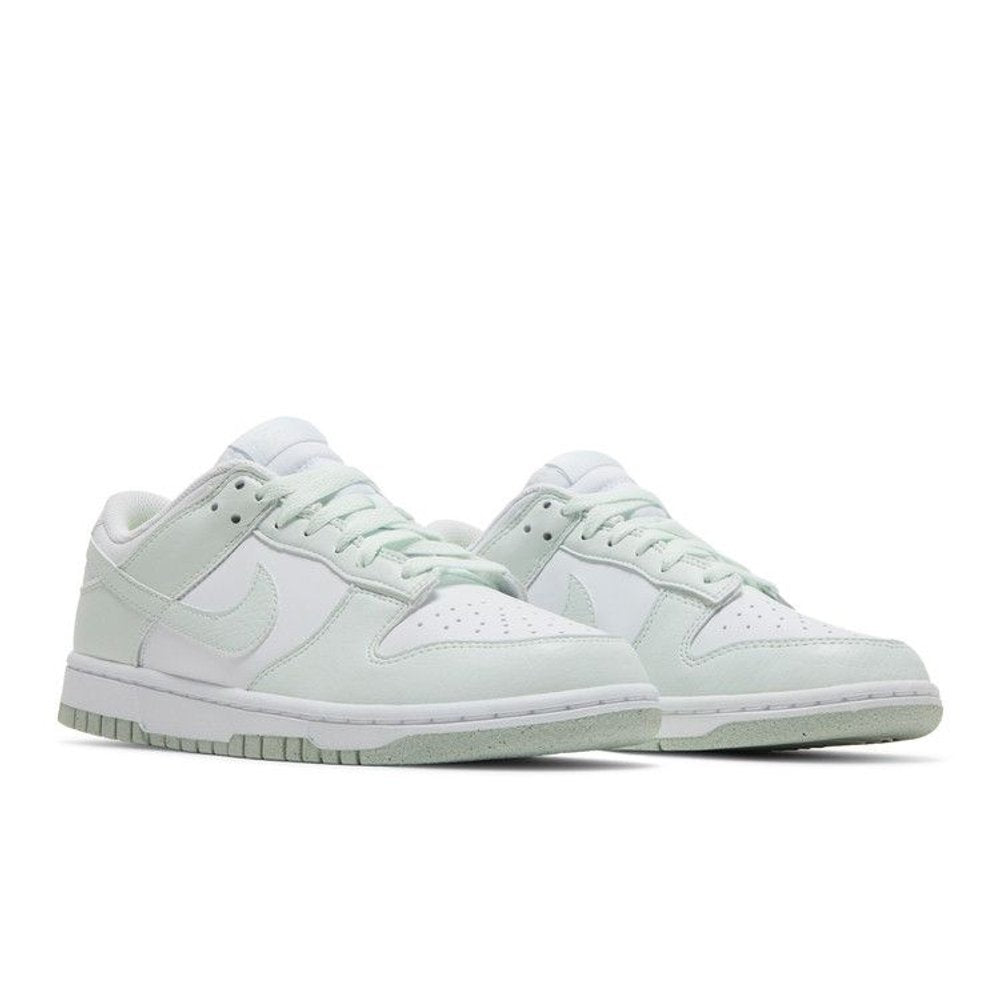 Nike Dunk Low Next Nature White Mint (W) – lifestyle foto | Purekickz