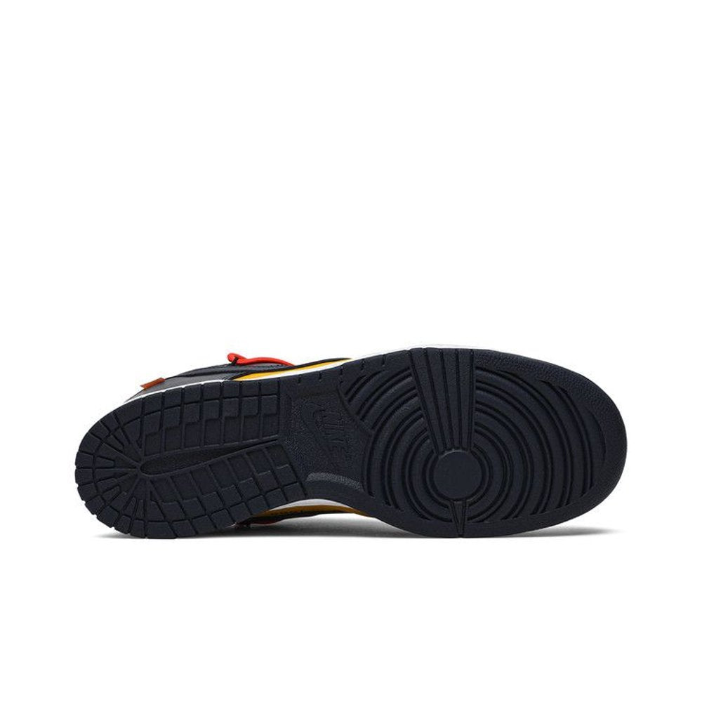 Nike Dunk Low Off-White University Gold – zadní pohled | Purekickz