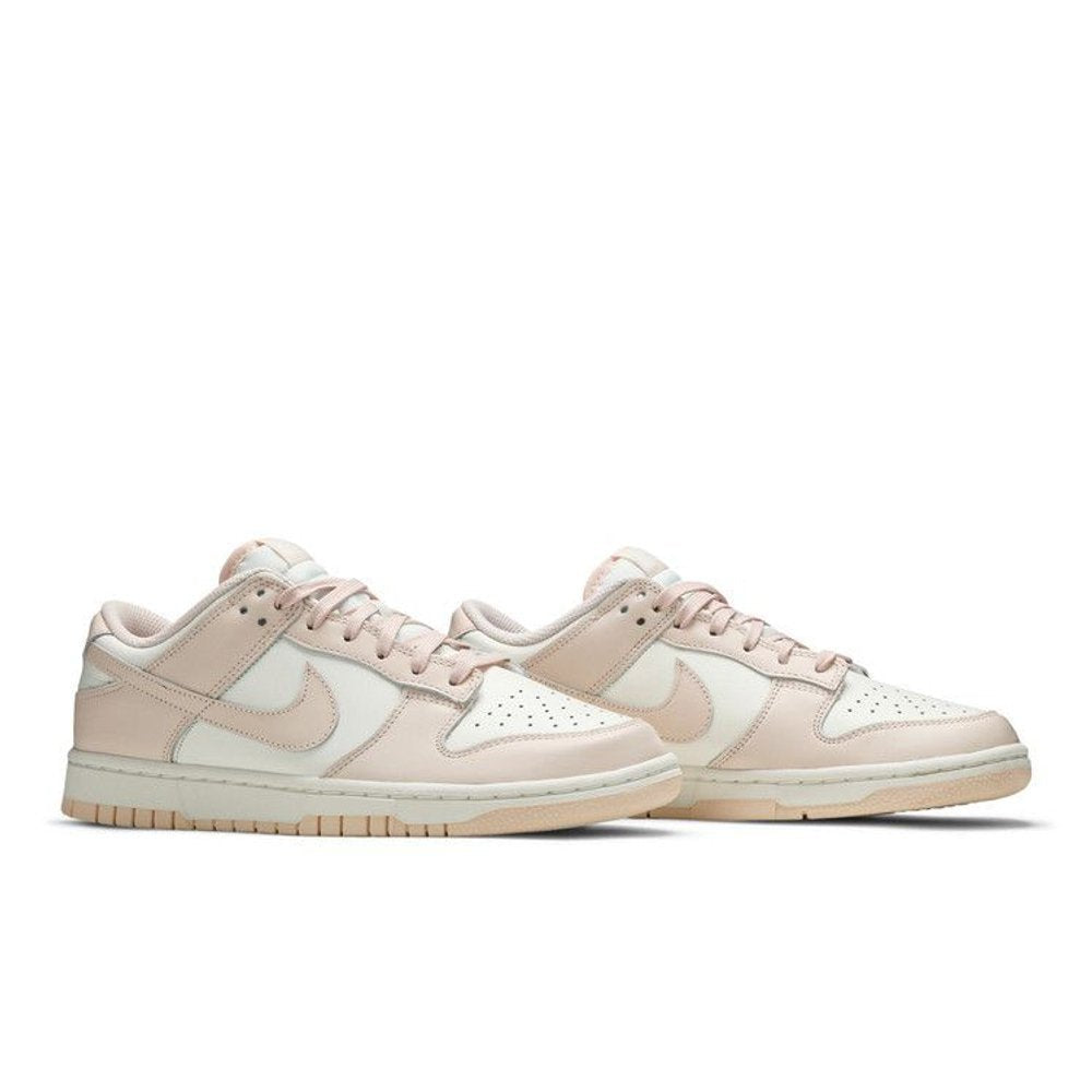 Nike Dunk Low Orange Pearl – lifestyle foto | Purekickz