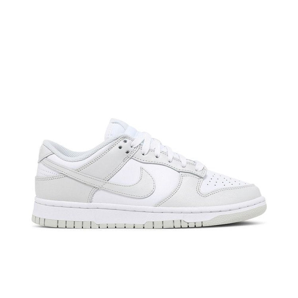 Nike Dunk Low Photon Dust – boční pohled | Purekickz