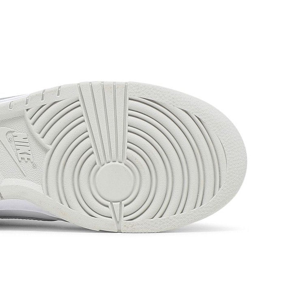 Nike Dunk Low Photon Dust – pohled shora | Purekickz