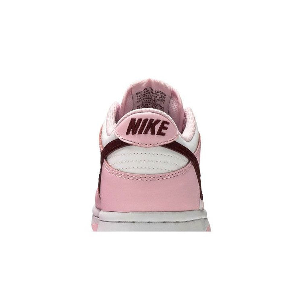 Nike Dunk Low Pink Foam Red White (GS) – detail materiálu | Purekickz